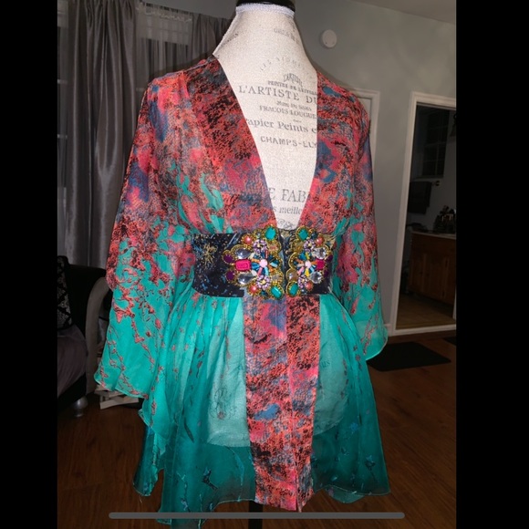 Vintage Y2K Gorgeous print embellished tunic - Picture 7 of 7